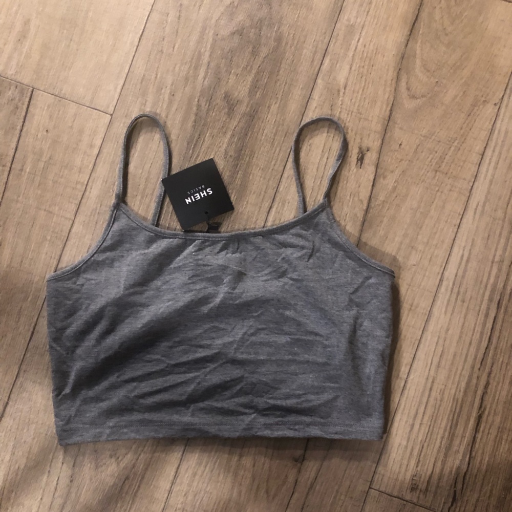 SHEIN  NWT grey crop top